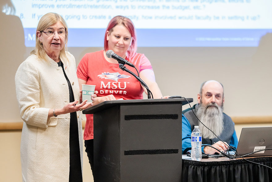 Provost Laura Niesen de Abruña addresses the MSU Denver Faculty Senate.